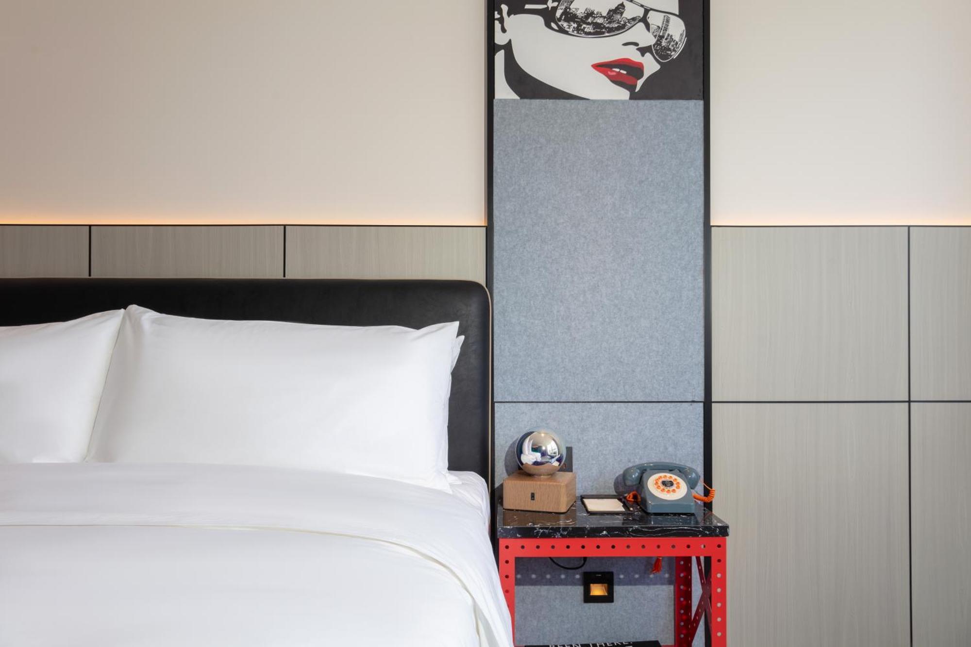 Moxy Chongqing Hotel Екстериор снимка