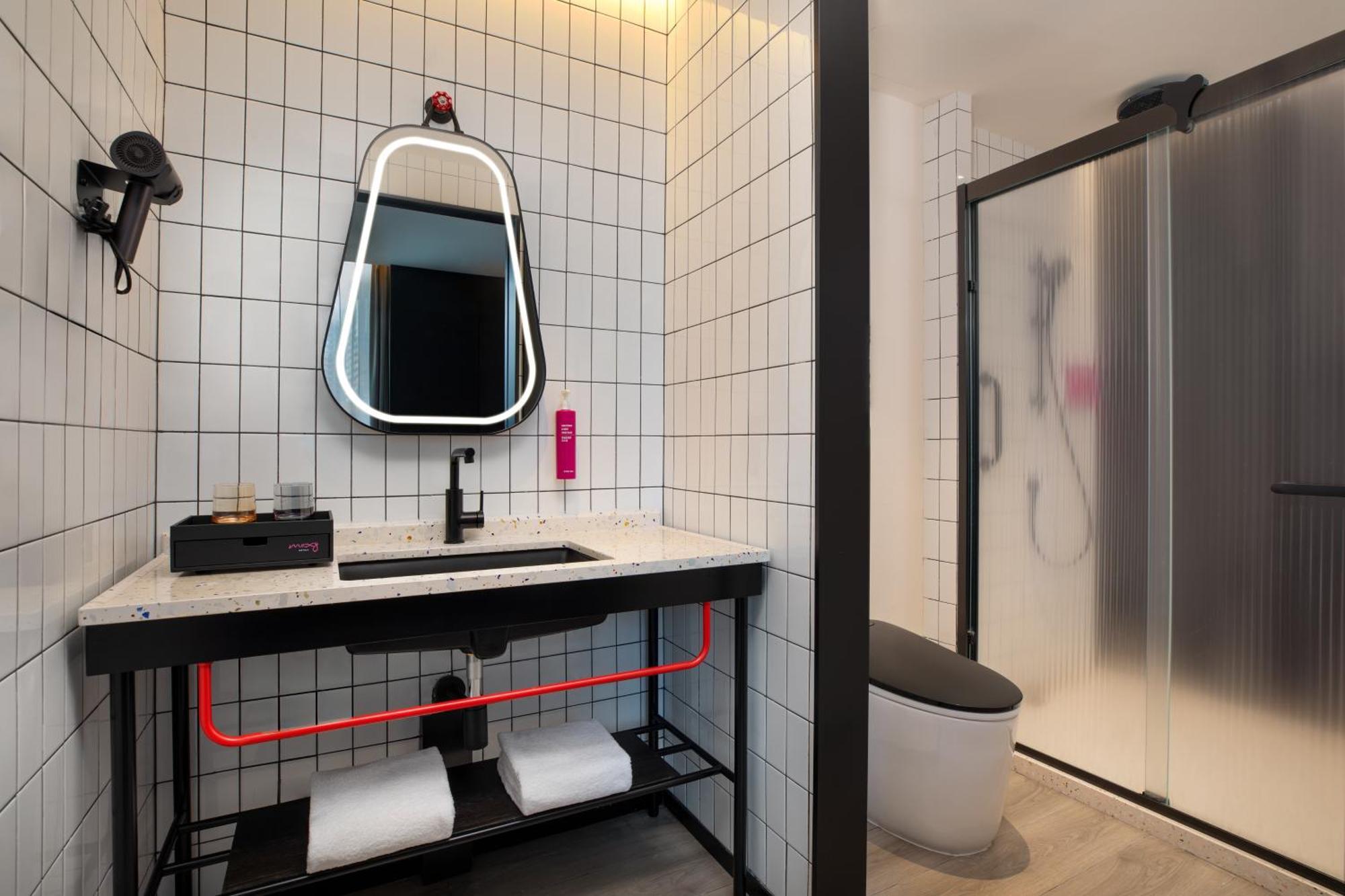Moxy Chongqing Hotel Екстериор снимка