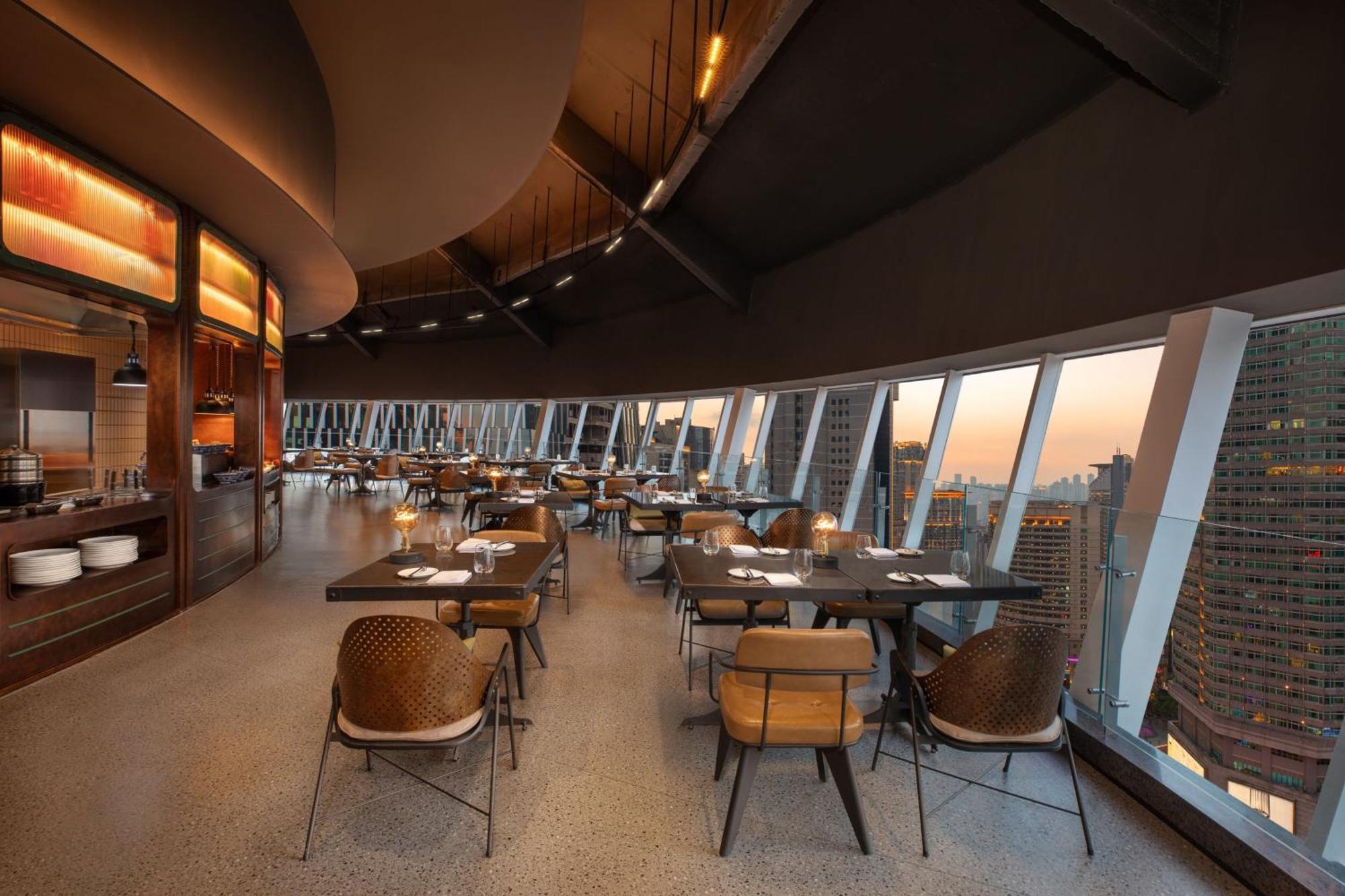 Moxy Chongqing Hotel Екстериор снимка