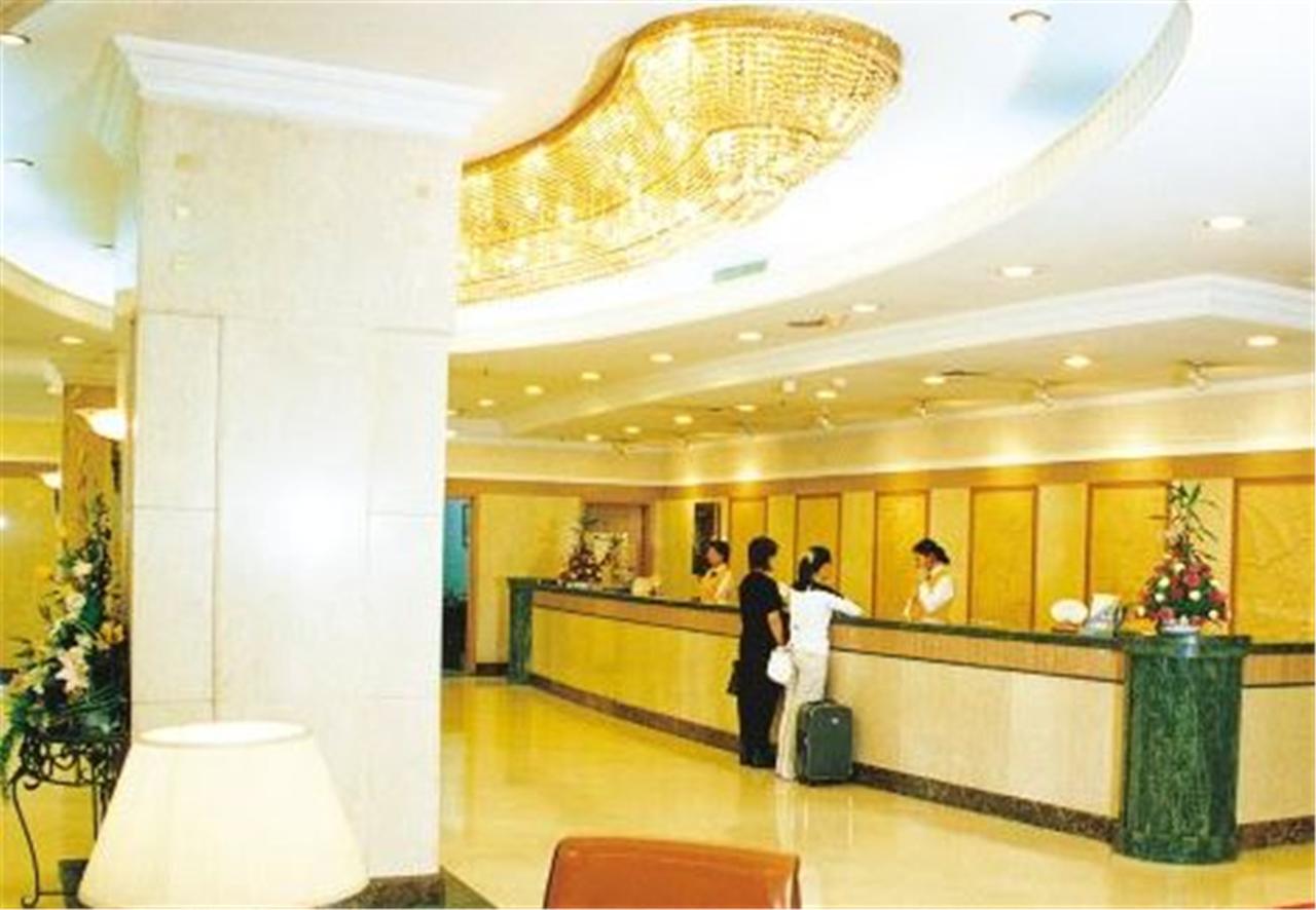 Moxy Chongqing Hotel Екстериор снимка